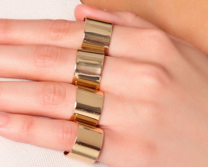 Four Finger Rings - Glitter, Inc.